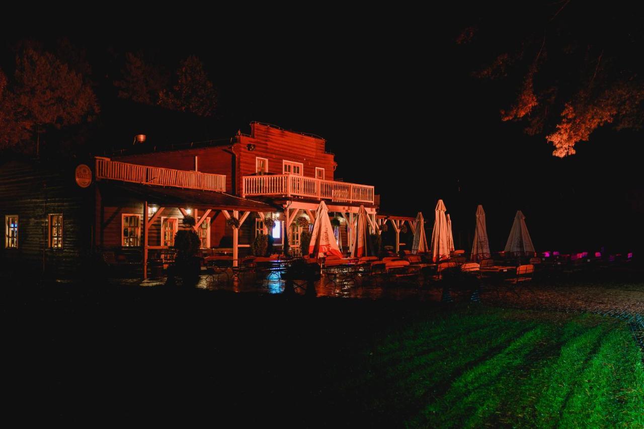 Promenada Zegrze Hotel Białobrzegi Esterno foto