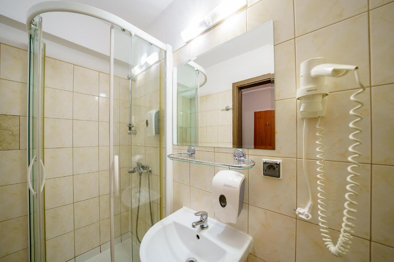 Promenada Zegrze Hotel Białobrzegi Esterno foto